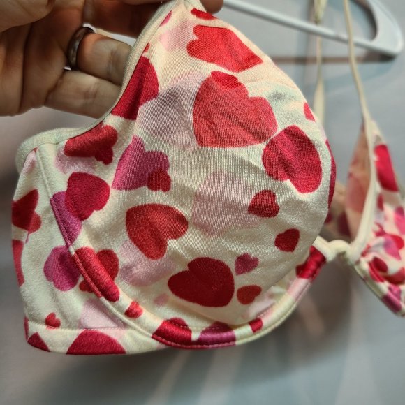 Vintage Victorias Secret Bra 34C Red Pink Hearts Unlined Underwire - Picture 2 of 8
